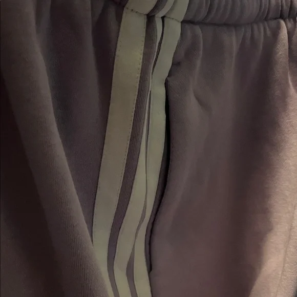 Adidas Women's Light Purple Joggers with White Stripes - Picture 4 of 4